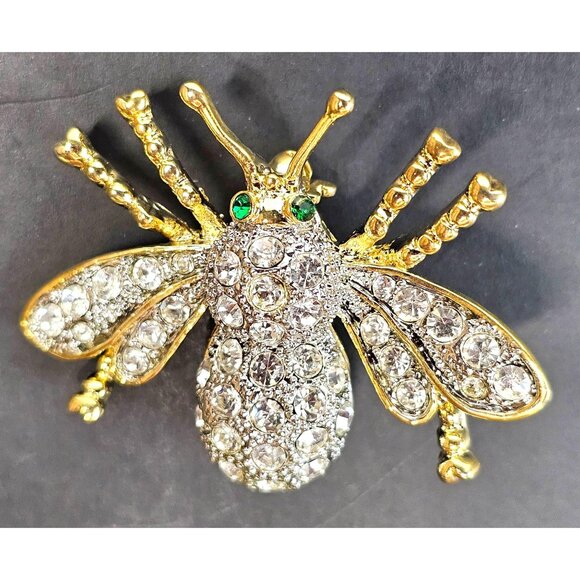 Vintage Rhinestone & Gold-Tone Bee Insect Brooch With Green Eyes - Picture 3 of 7